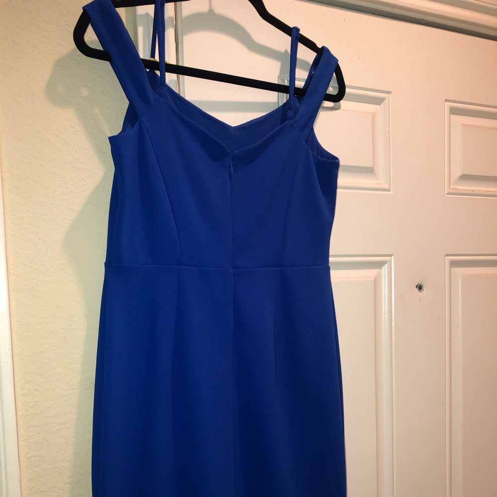 Dress - Picture 3 of 6